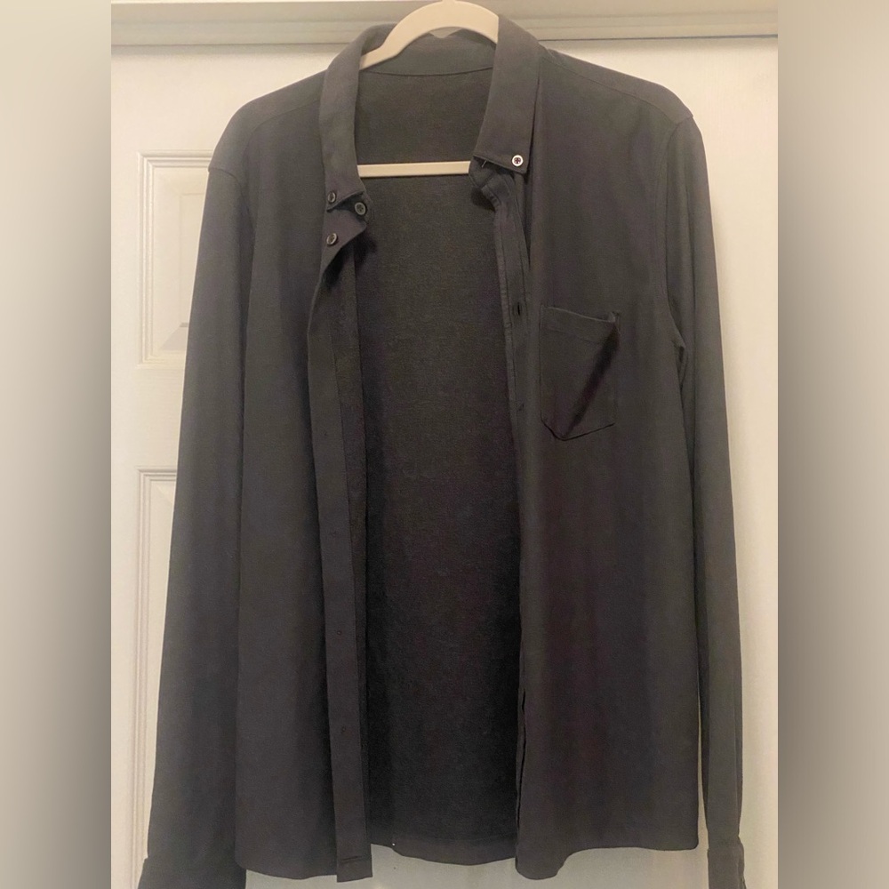 Vuori button down shirt